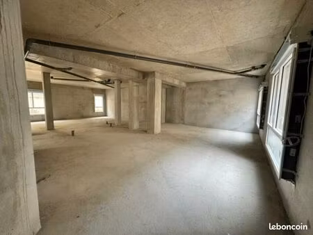 local commercial 172 m²