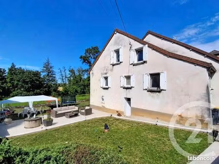 maison 6 pièces 146 m²