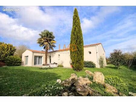 maison 6 pièces 144 m²