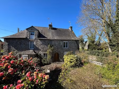 maison 8 pièces 197 m²