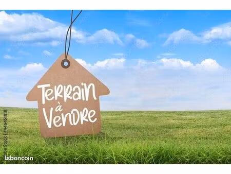 terrain 1 213 m² seveux