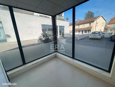 local 104 m² saint vit