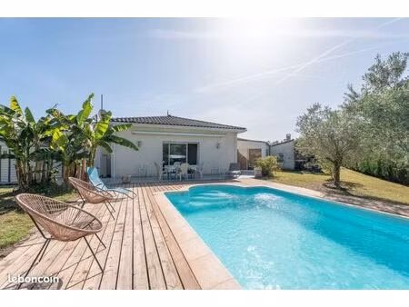 montendre propriete 180m2 dpe b piscine chauffee etang 5000m2 de terrain