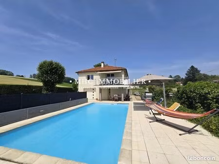 maison 6 pièces 100 m²