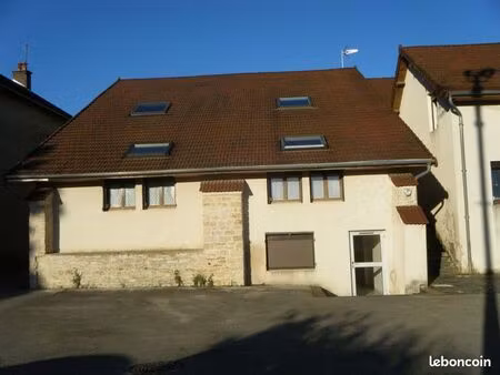 studio 1 pièce 20 m²