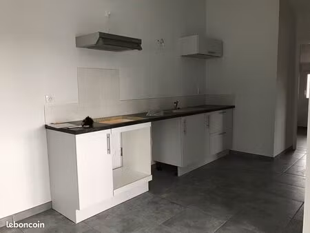 appartement f2 65 m2 avec terrasse et garage