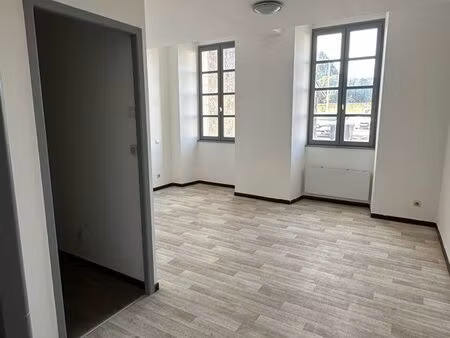 studio 27 m2 à louer mirande