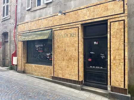 local commercial 45 m² lannion