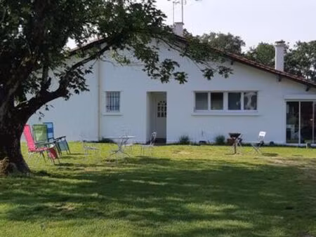 maison sur grand terrain