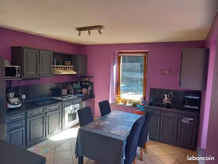 bel appartement f3 à la cluse et mijoux