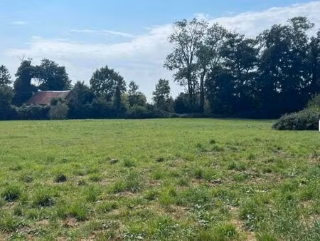 terrain 2 292 m² valailles