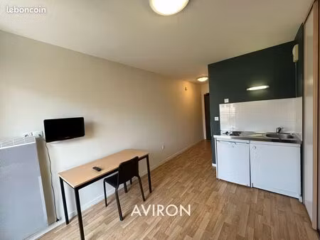 studio 1 pièce 20 m²