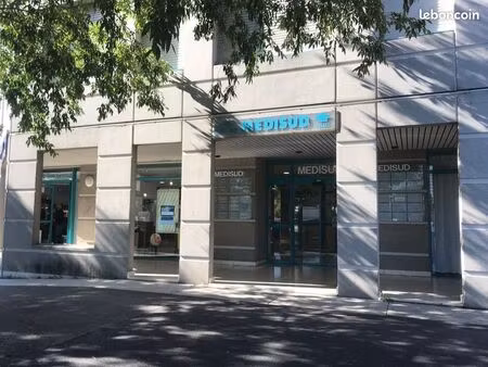 bureaux 79 m² nîmes