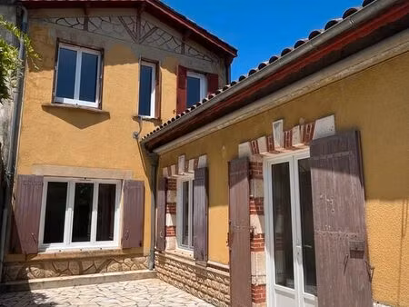 maison 7 pieces – 156m2 vélines (24230)