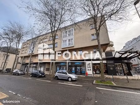 studio 1 pièce 20 m²