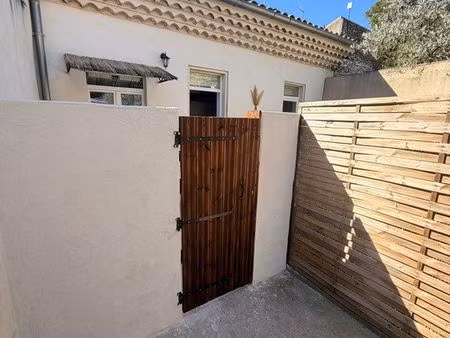 t3 rénové avec jardin privatif