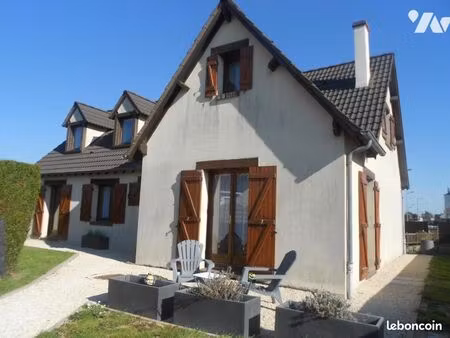 maison 6 pièces 140 m²