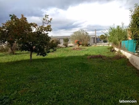 terrain constructible a vendre