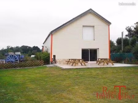 immeuble 300 m² grand bourgtheroulde