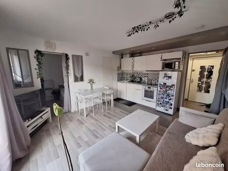 t1 meublé - 30m² - parking - centre ville