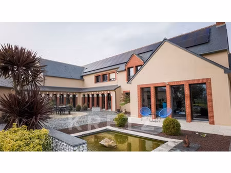 maison de luxe à vendre à pacé