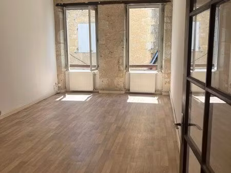 grand appartement t2 centre de condom