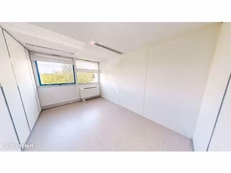 bureaux 19 m² labege