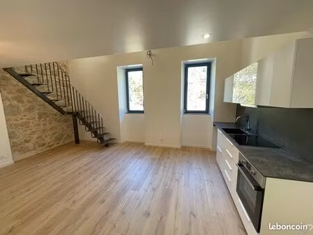 duplex récent avec clim
