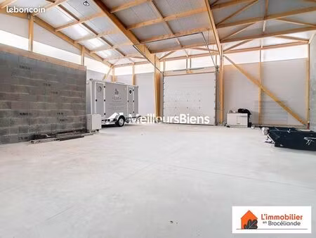 local commercial 225 m²