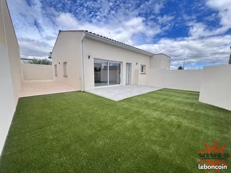 villa 4 pièces 93 m²