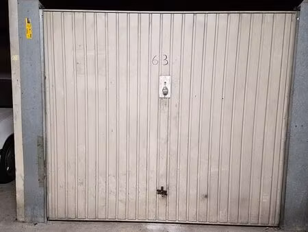 location parking box