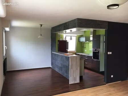 t3 72m2 balcon garage brivazac