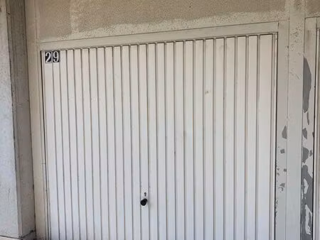 garage box fermé