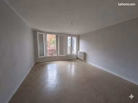 appartement t3 (2 chambres)
