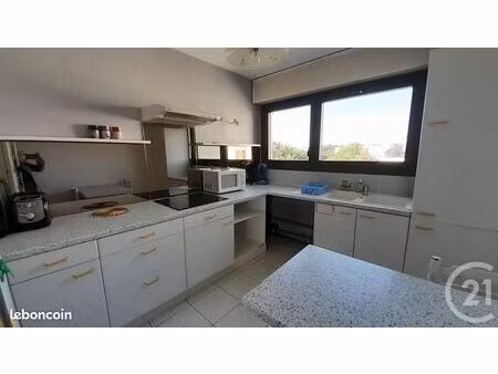 appartement 3 pièces 79 m²