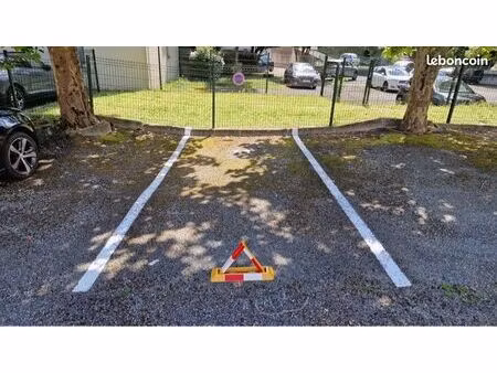 place de parking privilégiée sur bordeaux caudéran