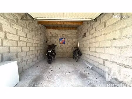 parking/box 15 m² mérignac