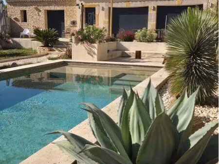 maison contemporaine de plein pied 142 m² – piscine – dpe a – terrain clos 790 m²