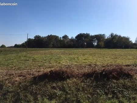 terrain 1 100 m² beaufort
