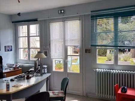 amboise 2 bureaux à louer pour professionnels de la santé et/ou du bien-être