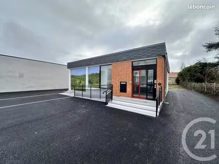 commerce 109 m²