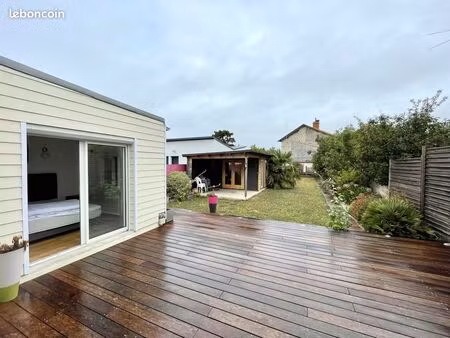 maison 5 pièces 166 m²