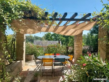 maison unique 6 pièces 290 m²