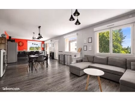 maison hauteur roussillon 133m2 avec piscine