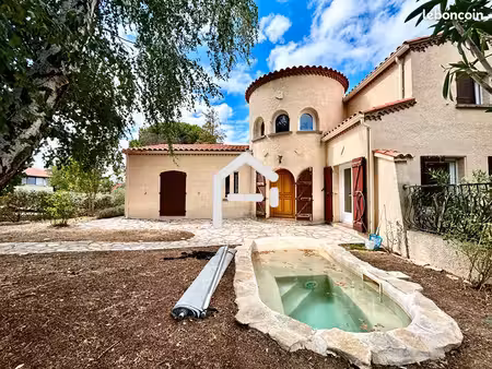 villa 5 pièces 148 m²