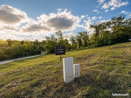 terrain 616 m² saint maurice l exil