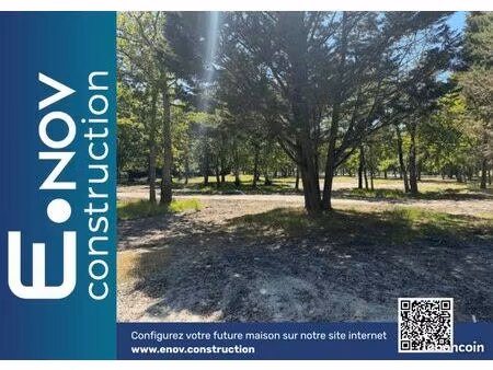 terrain 1 258 m² hourtin