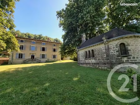 maison 15 pièces 457 m²