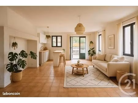 maison de village 3 pièces 82 m²