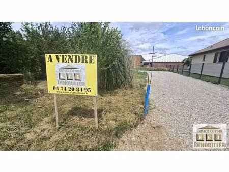 terrain 480 m² la côte-saint-andré